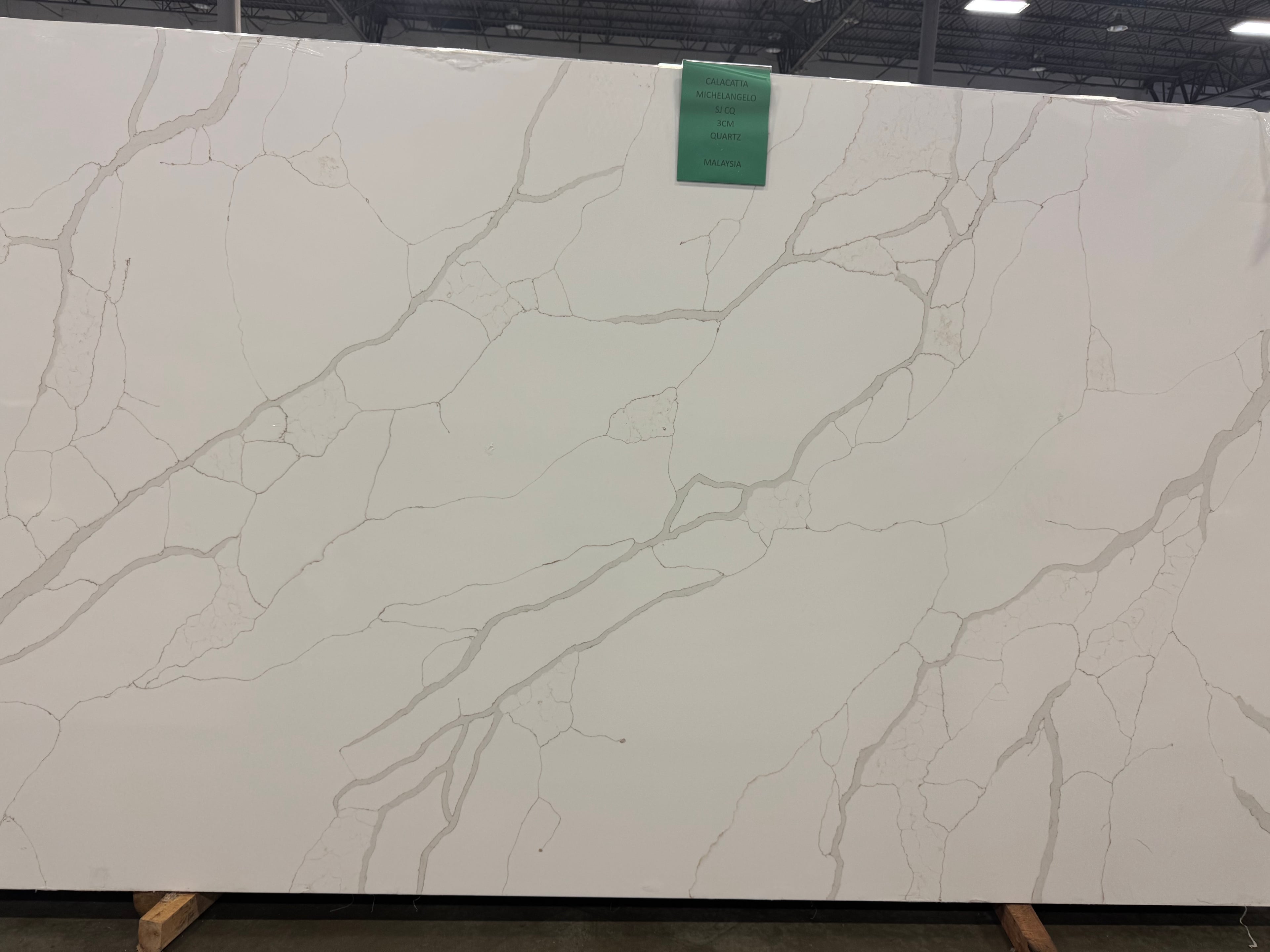 Calacatta Michelangelo - Premium product showcase