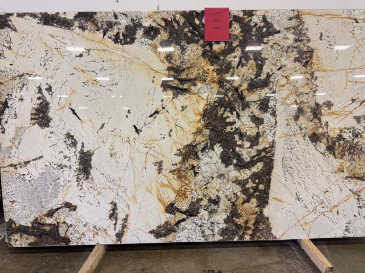 Alpins - Premium product showcase